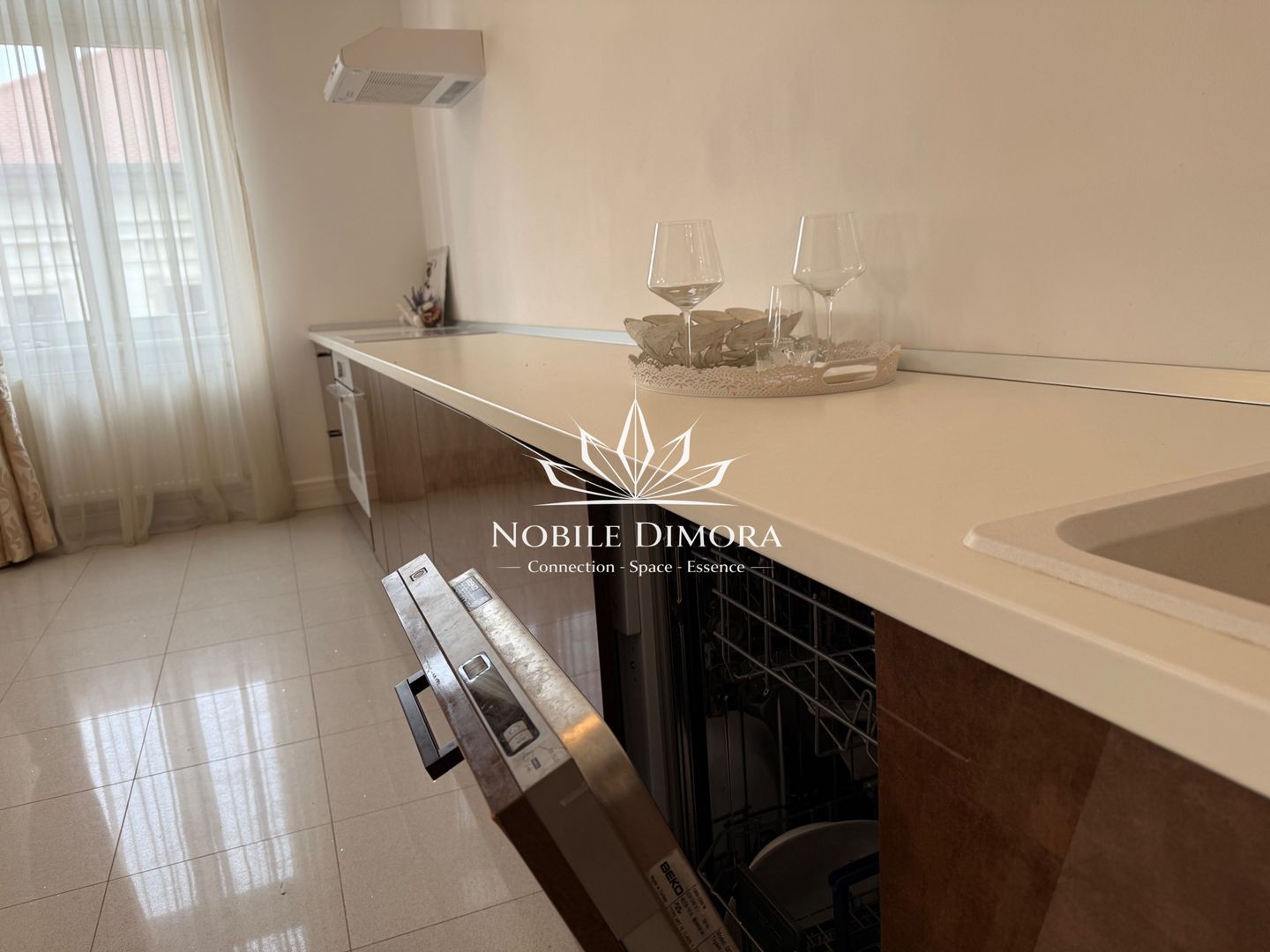 Apartament istoric de lux cu 3 camere de 130mp langa Prefectura - Bastion - Poză 7