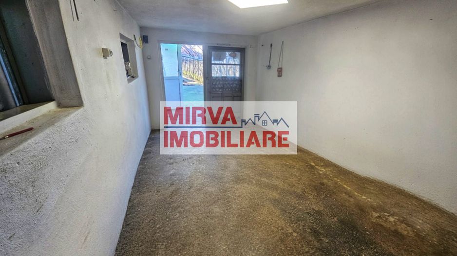 Casă 4 camere, garaj + spațiu comercial |  Sat Nedelea - Poză 12