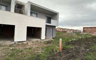 Duplex | Parter + Etaj | Toate utilitatile | Curte generoasa | Garaj | - Poză 1