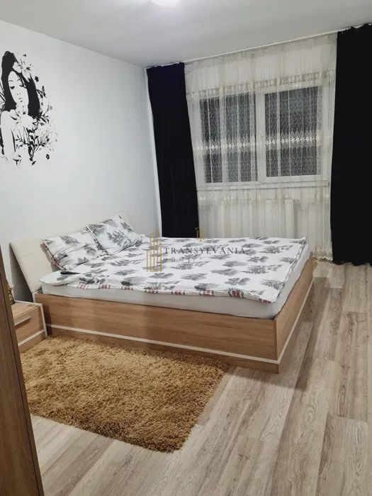 Apartament 3 camere, decomandat, mobilat și utilat complet - Poză 5