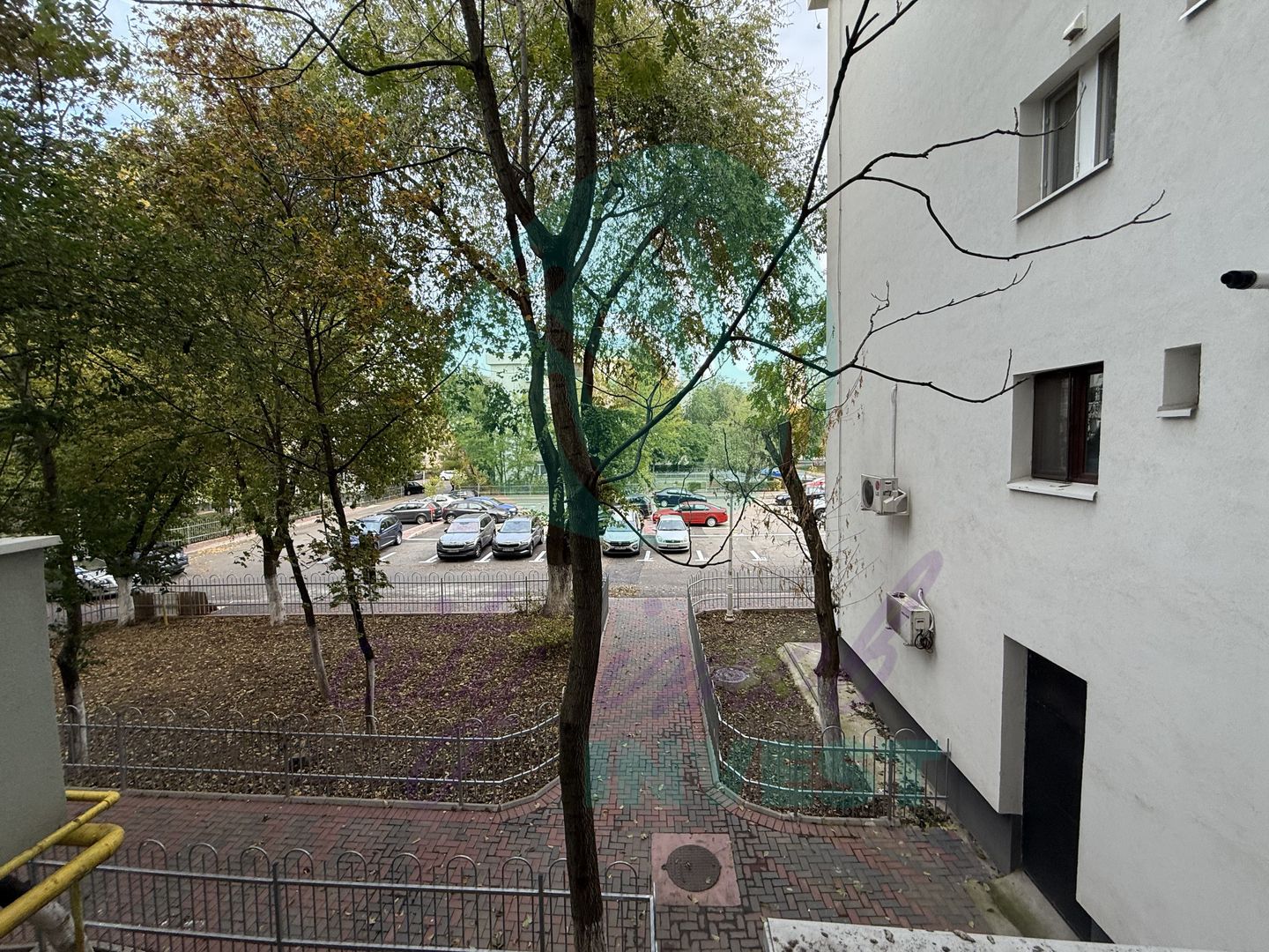 2 camere spatioase in zona Mall Vitan - Poză 9