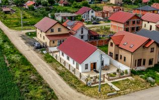 Casă nouă gata de mutat, în Tisa Nouă, la 14 km de Arad