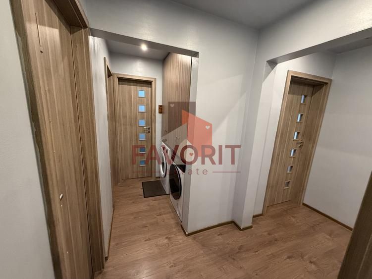 Aradului 3 camere decomandat, 2 bai, etaj 1 - Poză 13