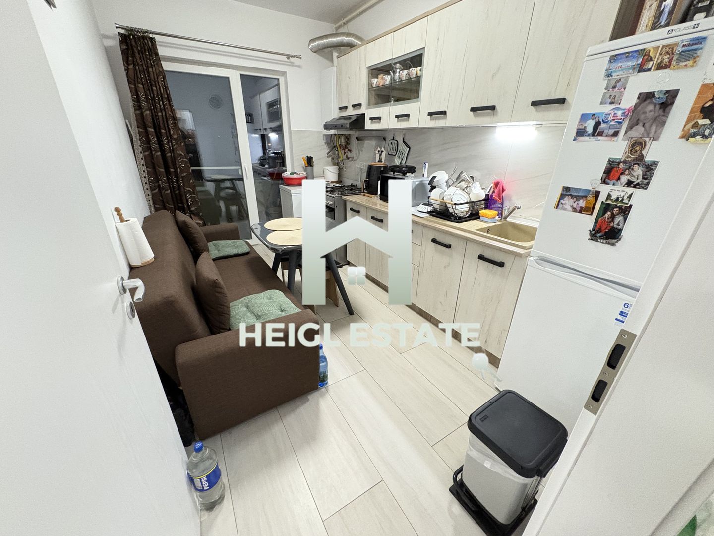 Apartament cu 2 camere decomandat la etajul 1 in Giroc - Poză 2