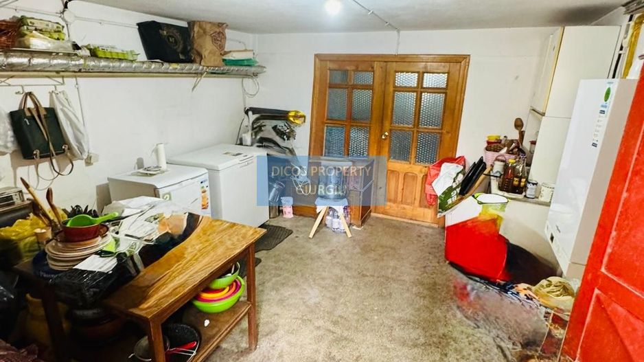 De vânzare – casă situată pe strada Nicolae Iorga - Poză 22