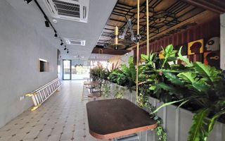 Restaurant in zona Coresi cu finisaje premium - 224 mp # plus-imo.ro - Poză 4