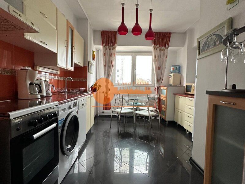 Chirie 2 camere Piata Victoriei ( Spring Time ) - Poză 3