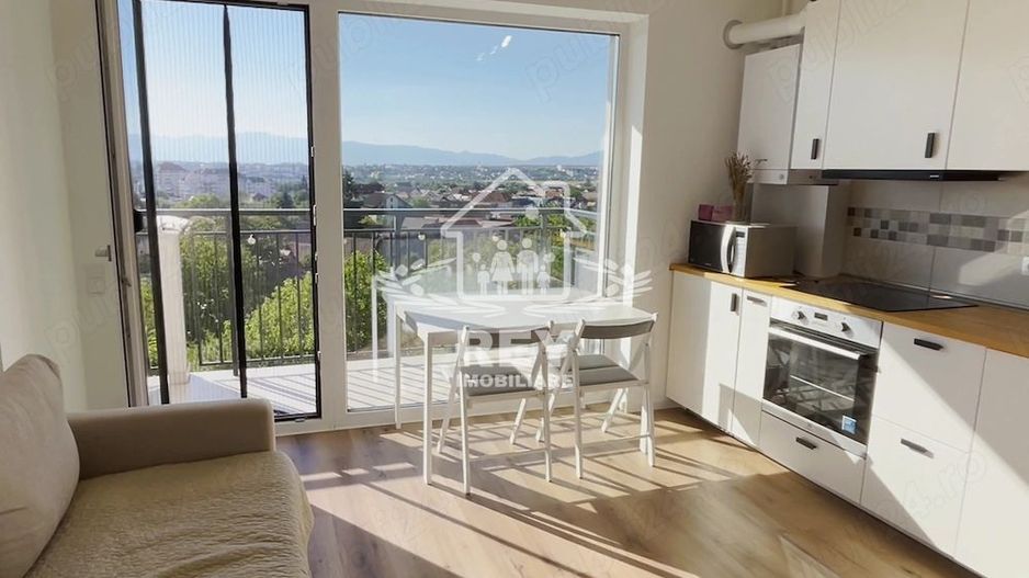 Prima închiriere   Apartament 2 camere + balcon 10 mp. cu vedere panoramică - Poză 3