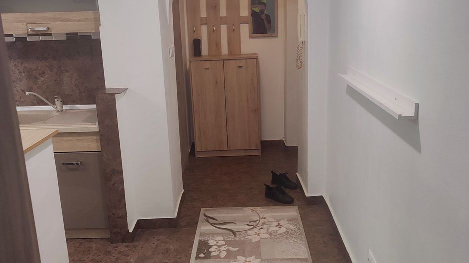 Girocului | 3 Camere | Bloc izolat | Centrala proprie | Etaj 1 - Poză 3