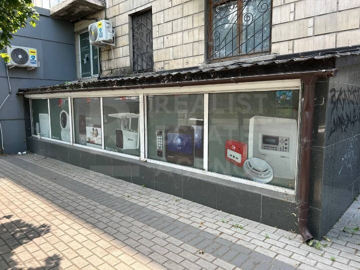 Vânzare, spațiu comercial, 370 mp, str. Mihai Viteazul, Bălți - Poză 6