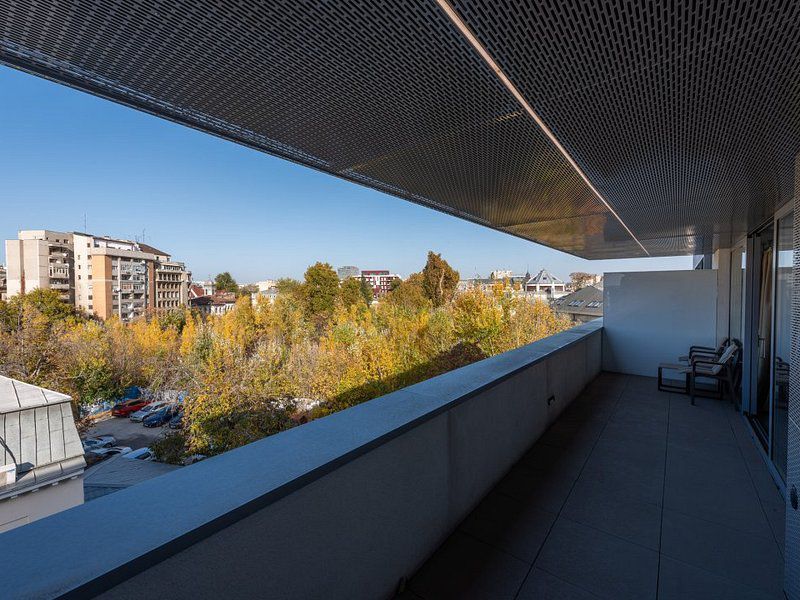 Studio in Vernescu Residence, nou, mobilat si utilat, parcare subterana - Poză 1