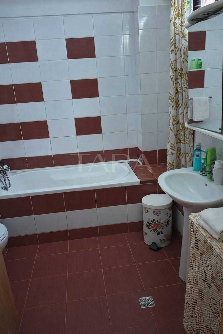 De vânzare apartament 1 camera zona Fsega - Poză 4