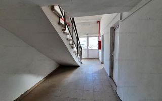 Hala De Inchiriat, zona Depozitelor Pitesti - Poză 9