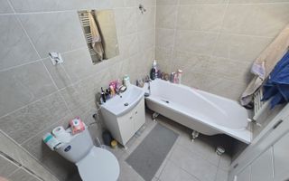 2 garsoniere de vanzare zona Turnisor - Poză 8