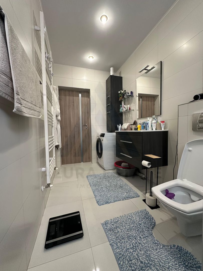 Apartament 3 camere 83 mp utili curte si 2 locuri parcare in Selimbar - Poză 10