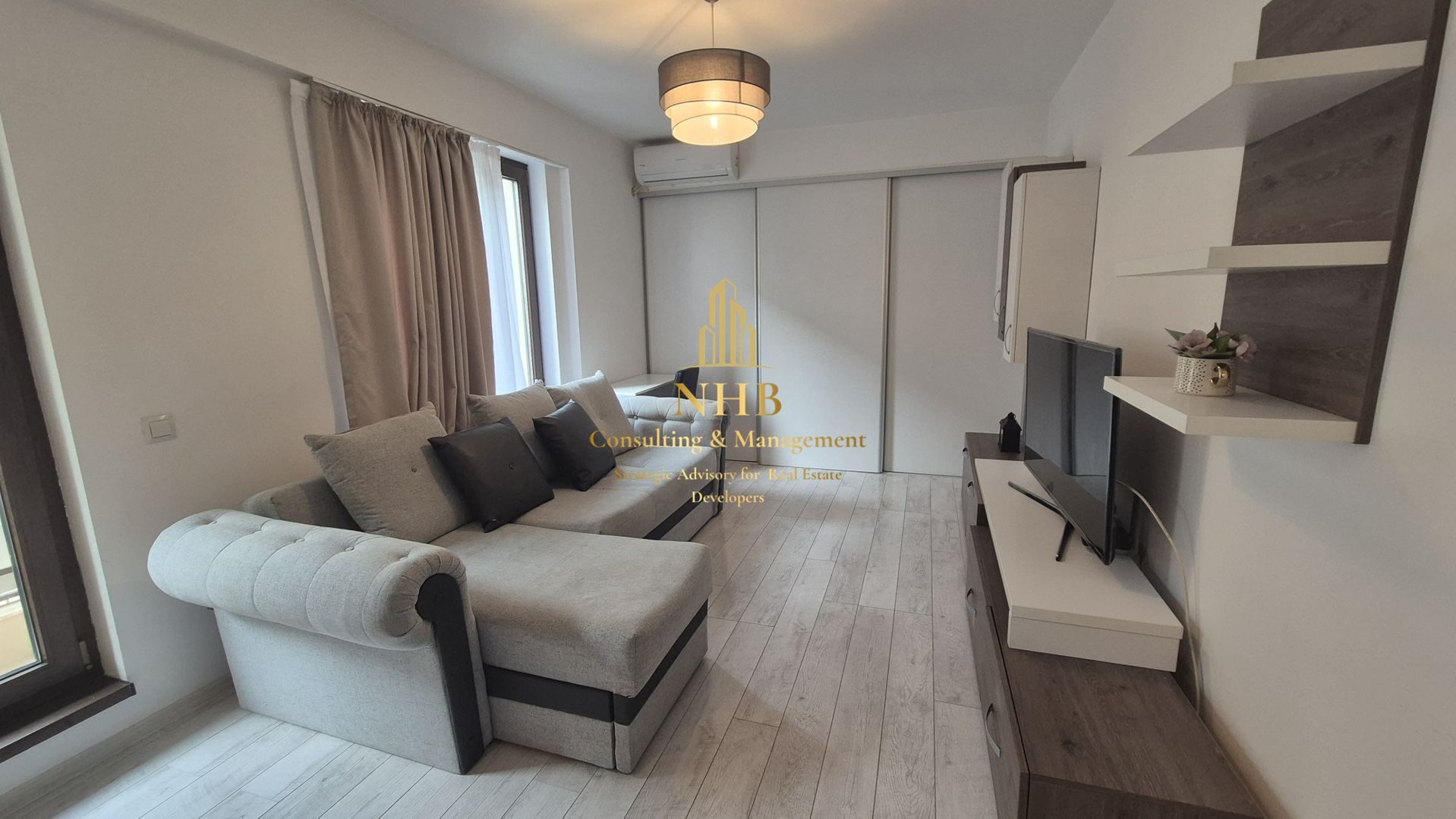 Apartament de 2 camere, centrala, complet mobilat - Pod Constanța - Poză 2