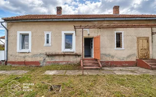 Casa solida cu teren intravilan de 1.555 mp, Sebis, jud. Arad - Poză 18