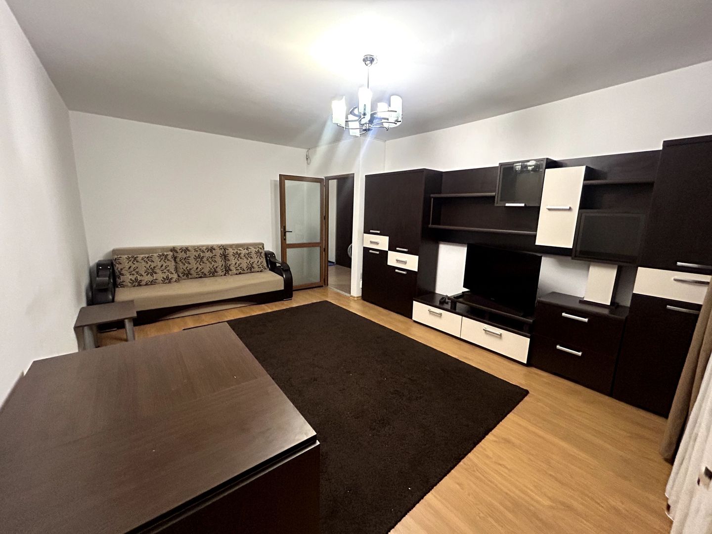 Garsoniera Nicolae Grigorescu- Basarabia 8 minute de metrou - Poză 1