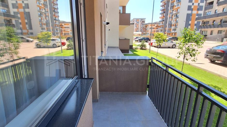 Apartament modern 2 camere decomandat, zona Coresi - Poză 5