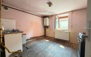 Casa individuala de vanzare cu COMISION 0, Zona Lazaret / Lupeni - Poză 5