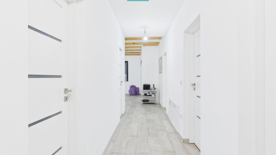 Casă nouă în Macea - Poză 18