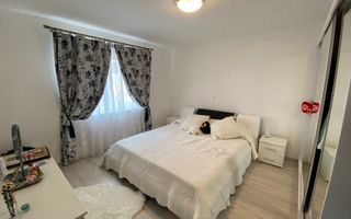 Casa moderna, mobilata complet  Sibiu - Poză 9