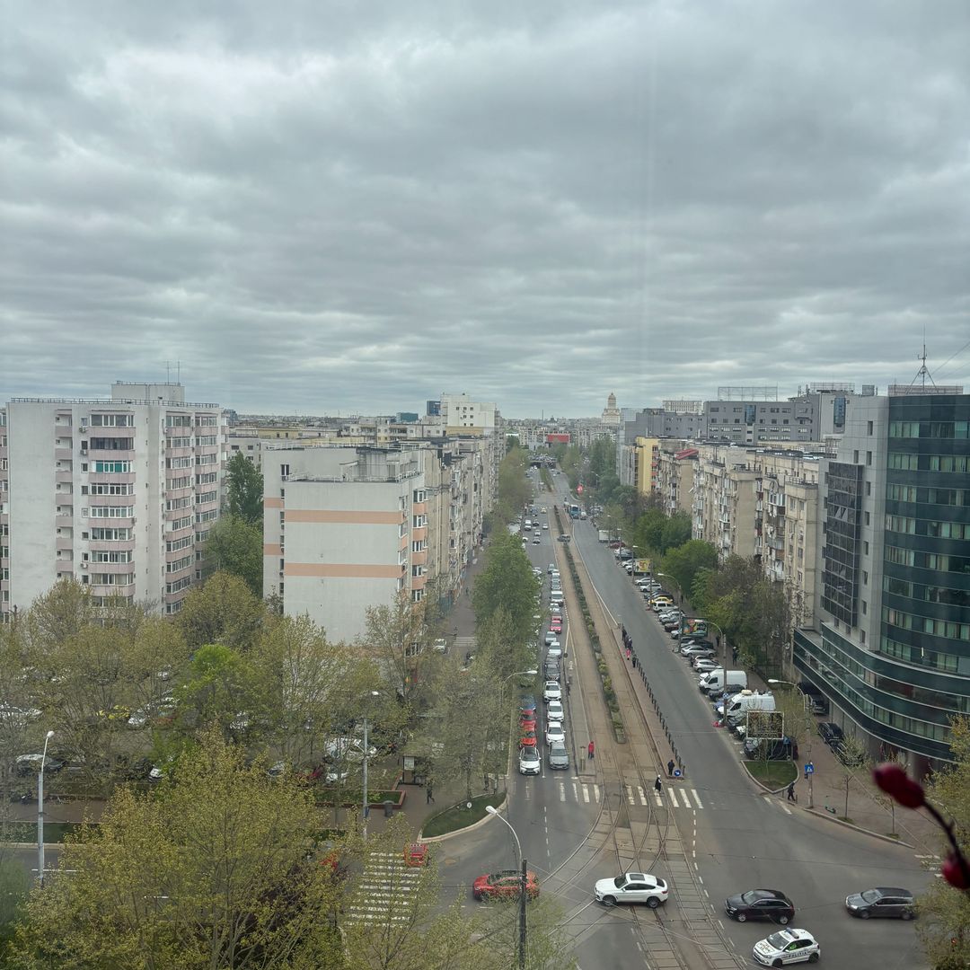 Apartament spectaculos 120 mp | Panorama către oraș | 2 Locuri Parcare - Poză 2