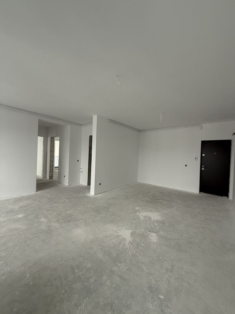 Apartament 3 camere de vânzare – Șelimbăr, zona Mihai Viteazu - Poză 2