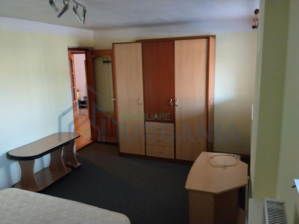 Casă de închiriat, 2 camere decomandate, Bucium, Iași - Poză 2