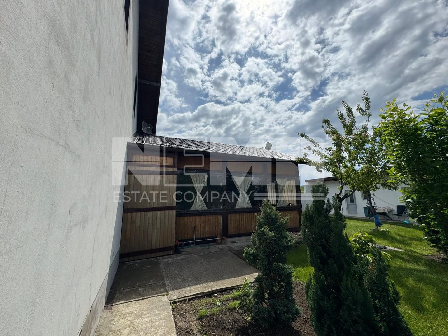 CASĂ DE VÂNZARE | LUNCUȘOARA, UDEȘTI, JUDEȚUL SUCEAVA | PREȚ: 350.000€ - Poză 9