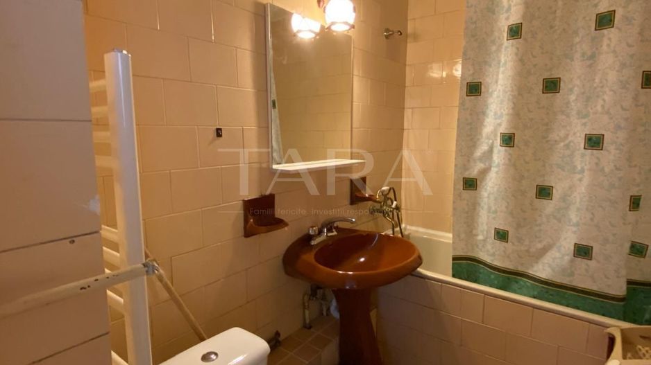 Oportunitate în Piața Zorilor: apartament spațios cu 3 camere - Poză 9