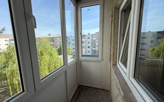 Apartament 3 camere de vânzare | Radauti – Bogdan Voda | Etaj 3 - Poză 7