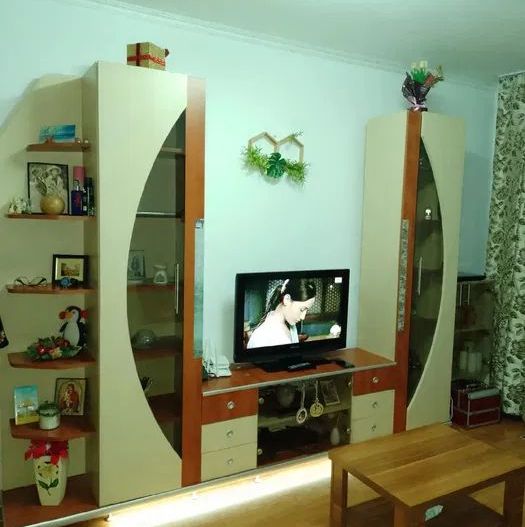 Apartament 2 camere,parter,curte,mobilat/utilat  Eroii Revolutiei - Poză 4