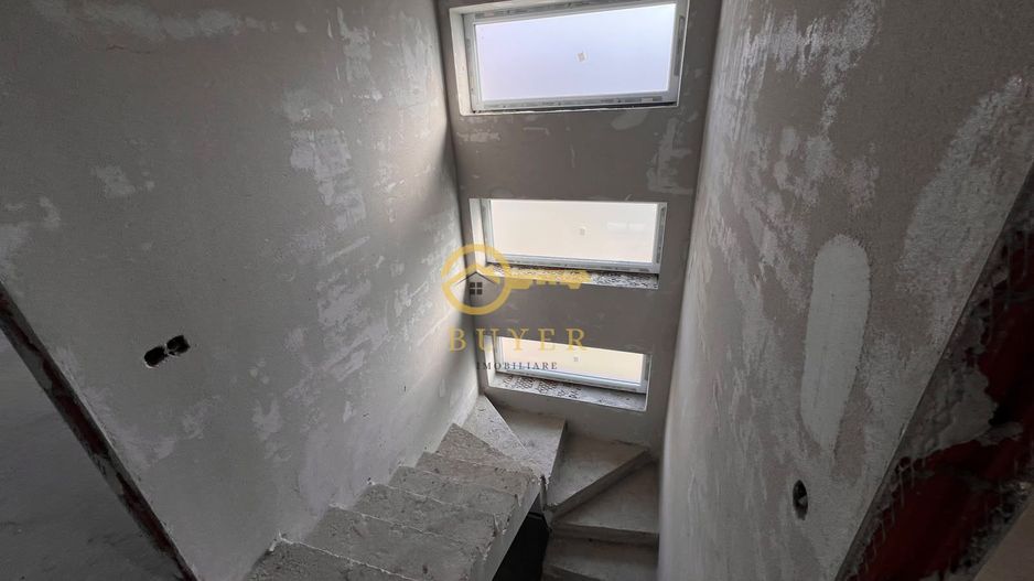 Casa single, finisata LA GRI- Talmaciu, zona cu peisaj superb, 400 mp - Poză 4