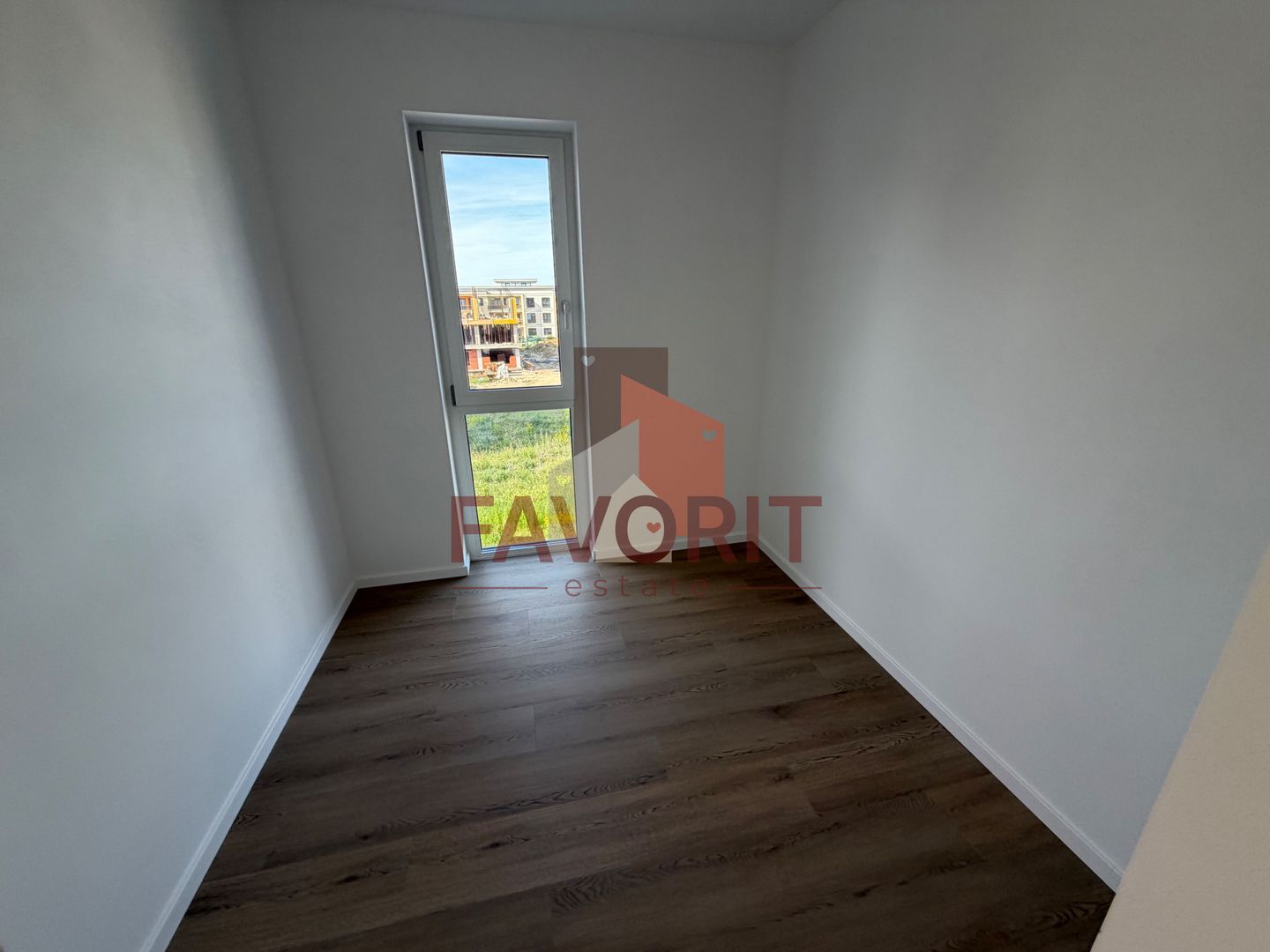 Apartament cu 4 camere pe 2 nivele. 108 mp utili. Comision 0% - Poză 8