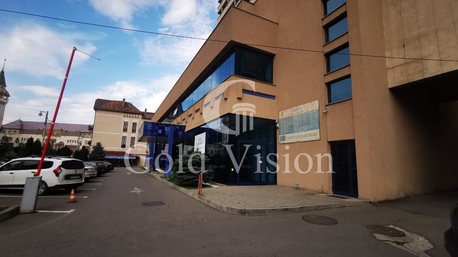 OPORTUNITATE! Spațiu comercial, 190 mp utili, zonă centrală - Poză 1