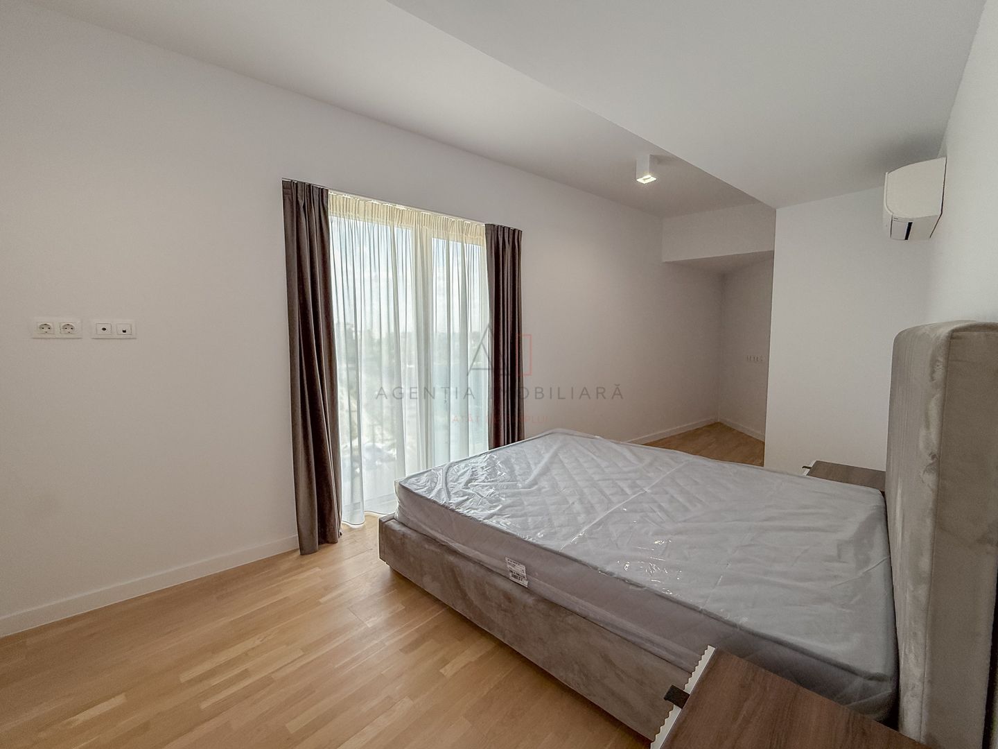 2 Camere Nou Mobilat Utilat | Art City | Piata Presei - Poză 12