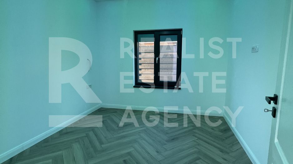 Vânzare, casă, 4 camere, 100 mp utili, teren 630 mp + garaj - Poză 7