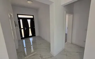 Casă 4 camere, 425 mp teren, panouri solare, cartier Orizont - Poză 11