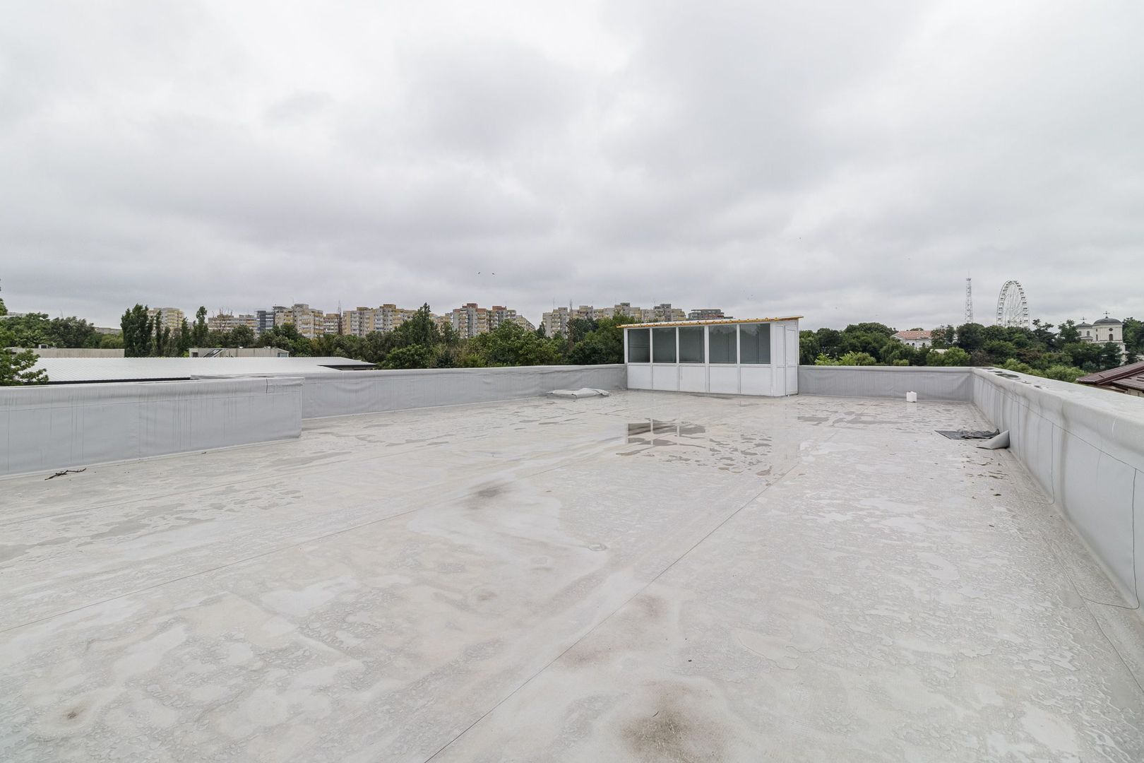 Hala / Spatiu Productie / Rezidential - Vedere catre lac - Poză 13