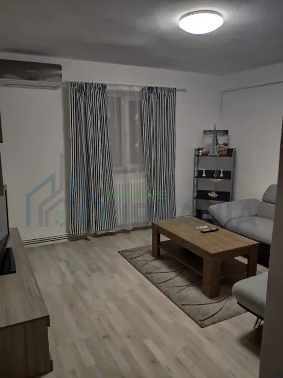 Închiriere apartament 2 camere decomandat, etaj 10/10, central, Iași - Poză 4
