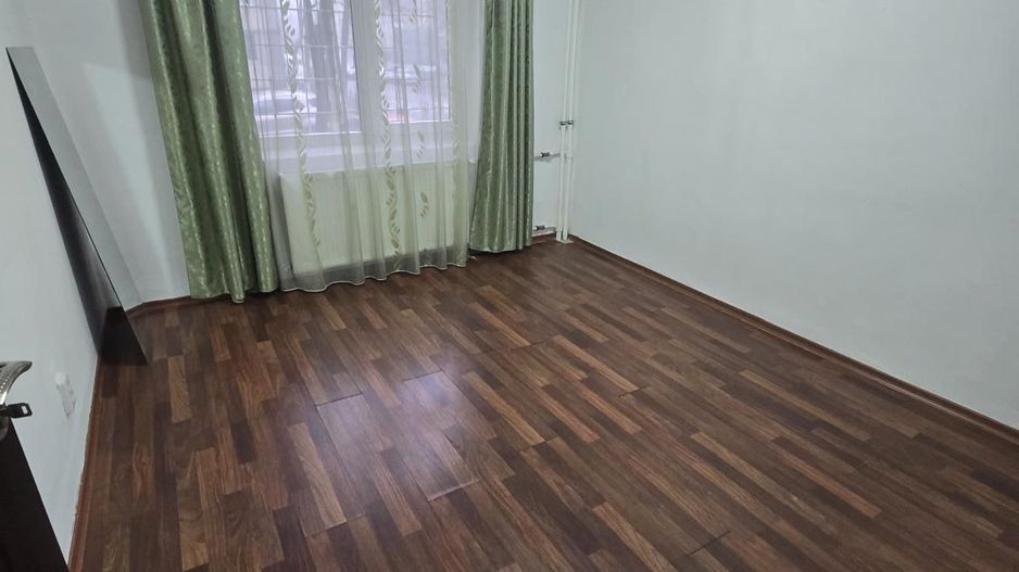 AP. 2 CAMERE GORJULUI, BUCATARIE DESCHISA, MOBILAT, METROU 5 MINUTE - Poză 9