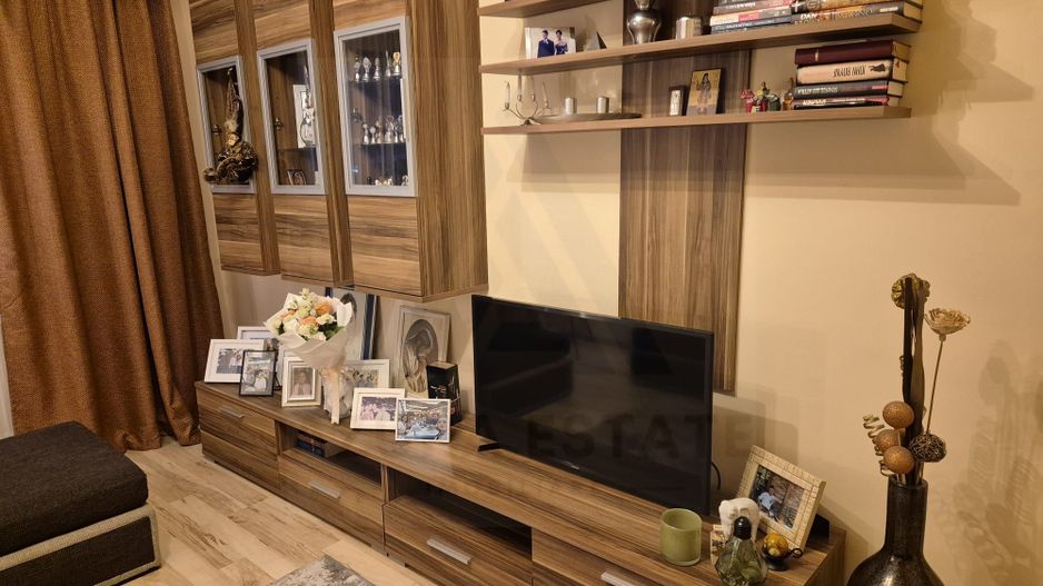 Apartament 3 camere 2 dormitoare pivnita in Vasile Aaron - Poză 5