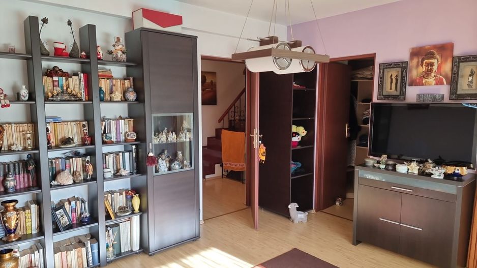 Vila 5 camere complex securizat Pipera | Lidl - Poză 2