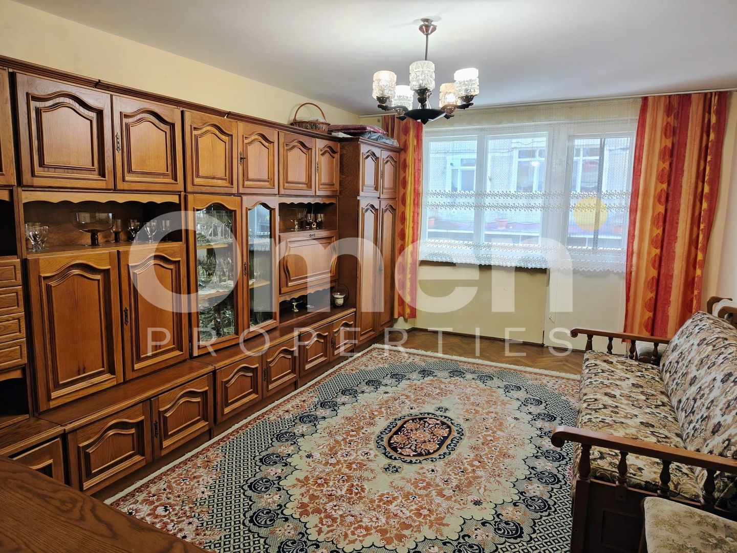 Apartament 3 camere de vânzare – Zona Dragoș Vodă, Baia Mare - Poză 1