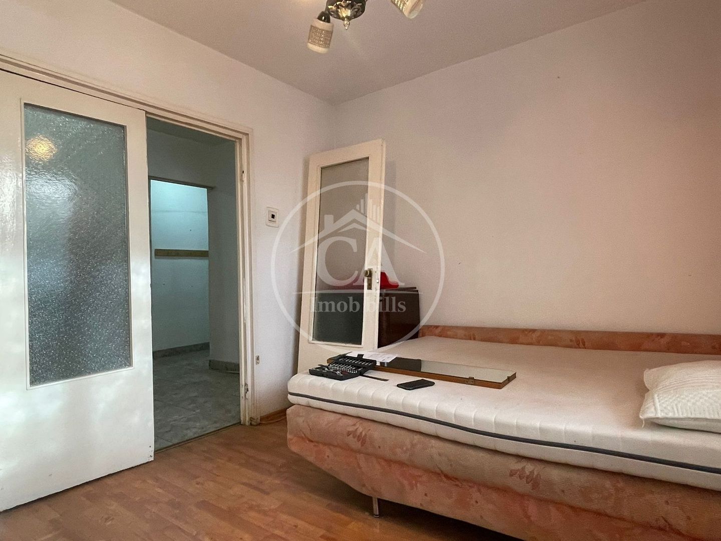 Apartament de vânzare cu 3 camere în zona Nufarul, Oradea - Poză 5