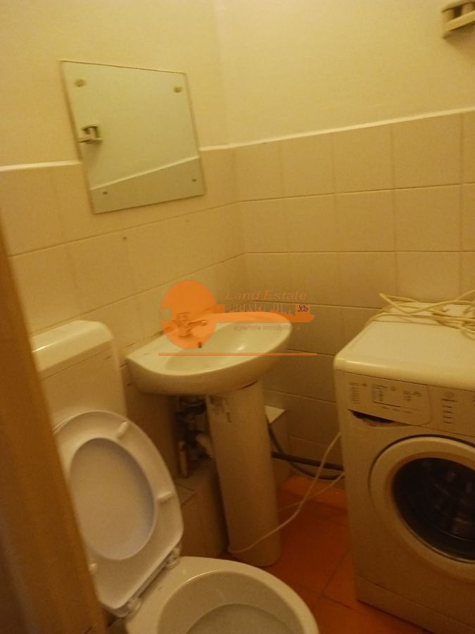 3 camere 13 Septembrie - Liceul Odobleja - Poză 7