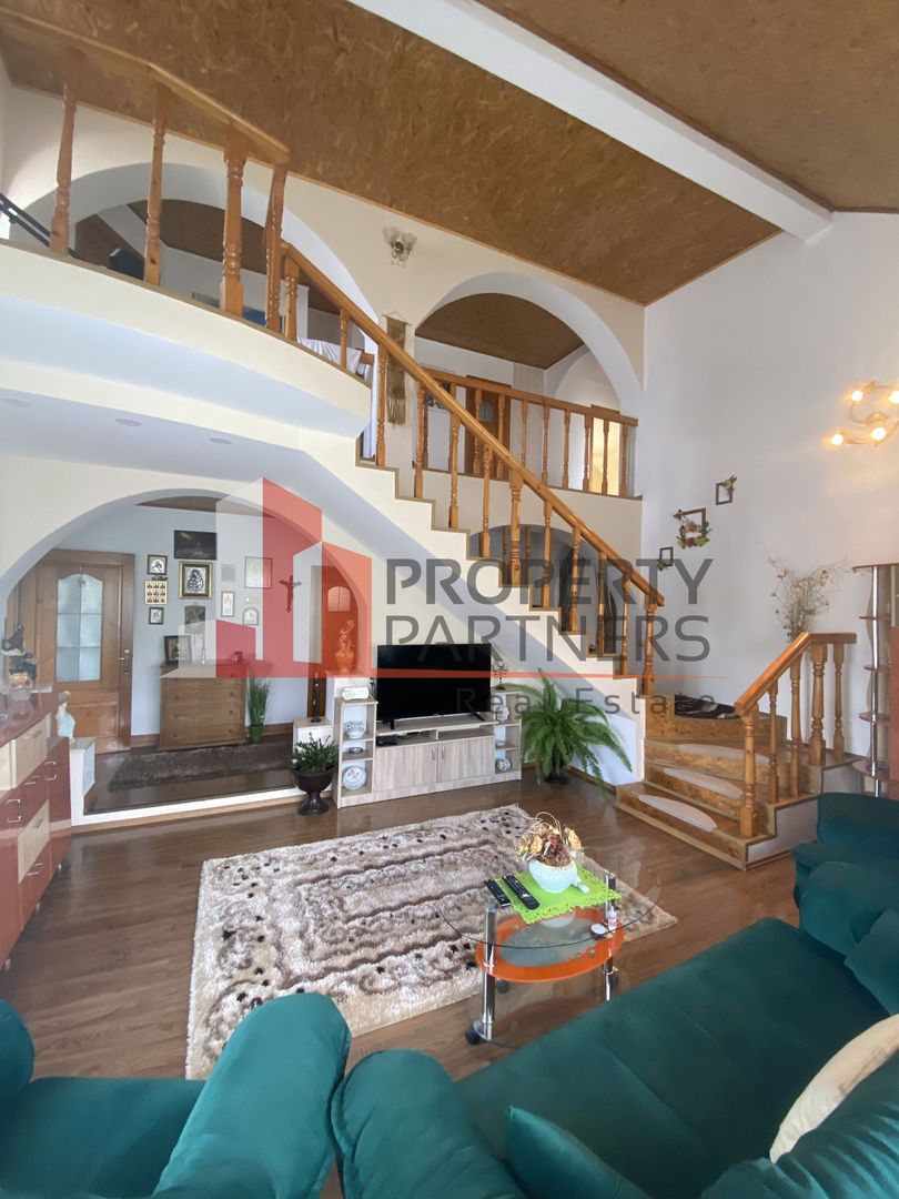 Casa deosebita Ghimbav - Poză 14