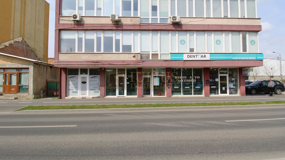 Vad comercial/acces facil, cladire mixta. - Poză 1
