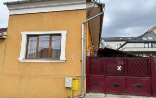 BRASADAS vinde casa tip PARTER teren 311mp in zonă centrală.